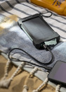 Bild 2 von IDEENWELT Solar Powerbank schwarz/grün