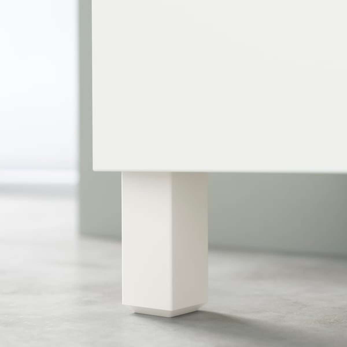 Bild 4 von BESTÅ  TV-Bank mit Türen, weiß/Timmerviken/Stubbarp weiß 120x42x74 cm