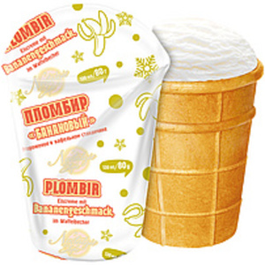 Eiscreme "Plombir" mit Bananengeschmack, im Waffelbecher