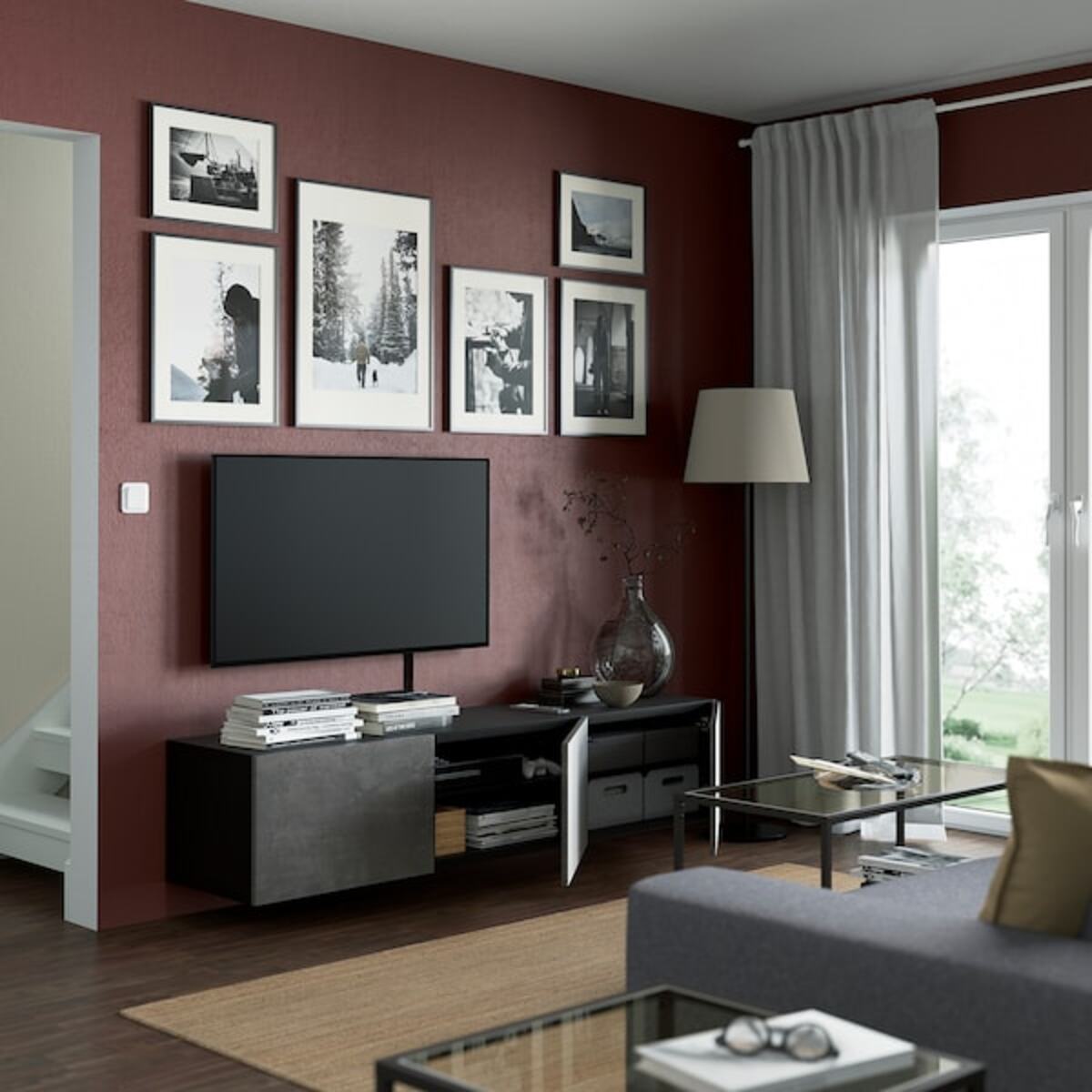 Bild 2 von BESTÅ  TV-Bank mit Türen, schwarzbraun/Kallviken Betonmuster 180x42x38 cm