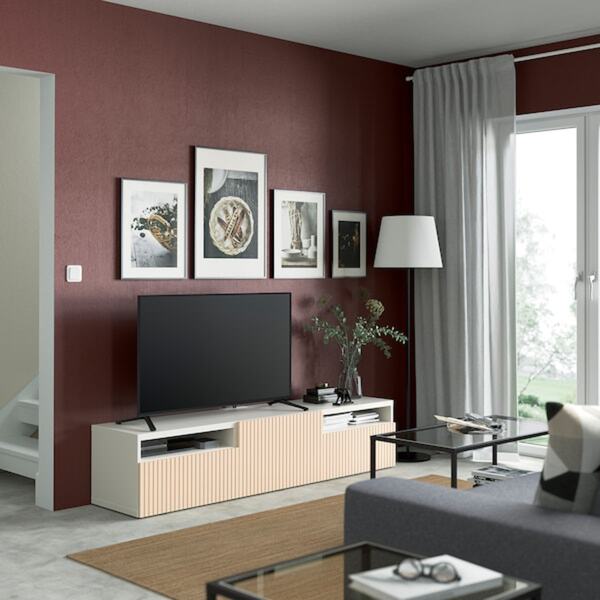 Bild 2 von BESTÅ  TV-Bank mit Schubladen und Tür, weiß/Björköviken Birkenfurnier 180x42x39 cm
