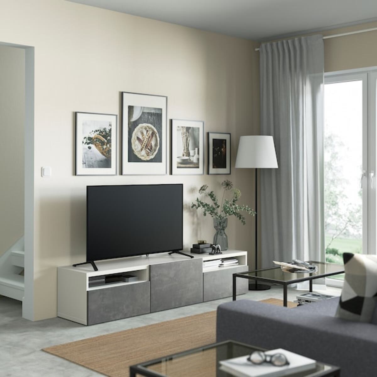 Bild 3 von BESTÅ  TV-Bank mit Schubladen und Tür, weiß/Kallviken dunkelgrau 180x42x39 cm