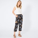 Bild 1 von Damen-Caprihose mit Blütenmuster, Black