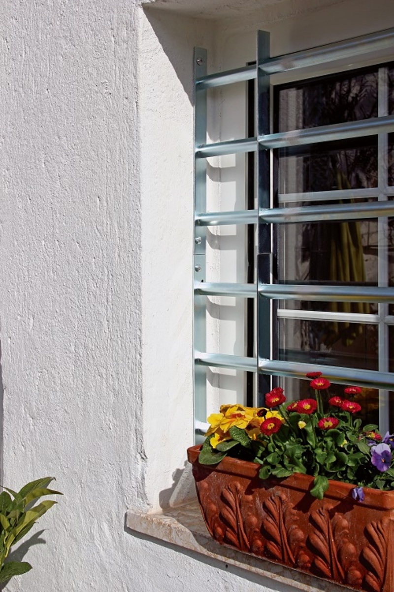 Bild 1 von Alberts Fenstergitter Secorino Basic 700Â - 1050Â x 450 mm