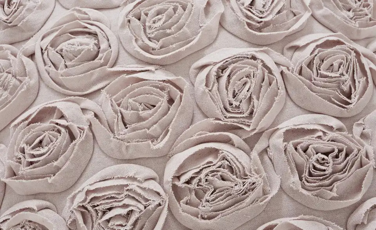 Bild 2 von como Kissen  Rosenapplikation ¦ rosa/pink ¦ 100% Polyesterfüllung 400g ¦ Maße (cm): B: 43 Heimtextilien > Kissen > Dekokissen - Möbel Kraft