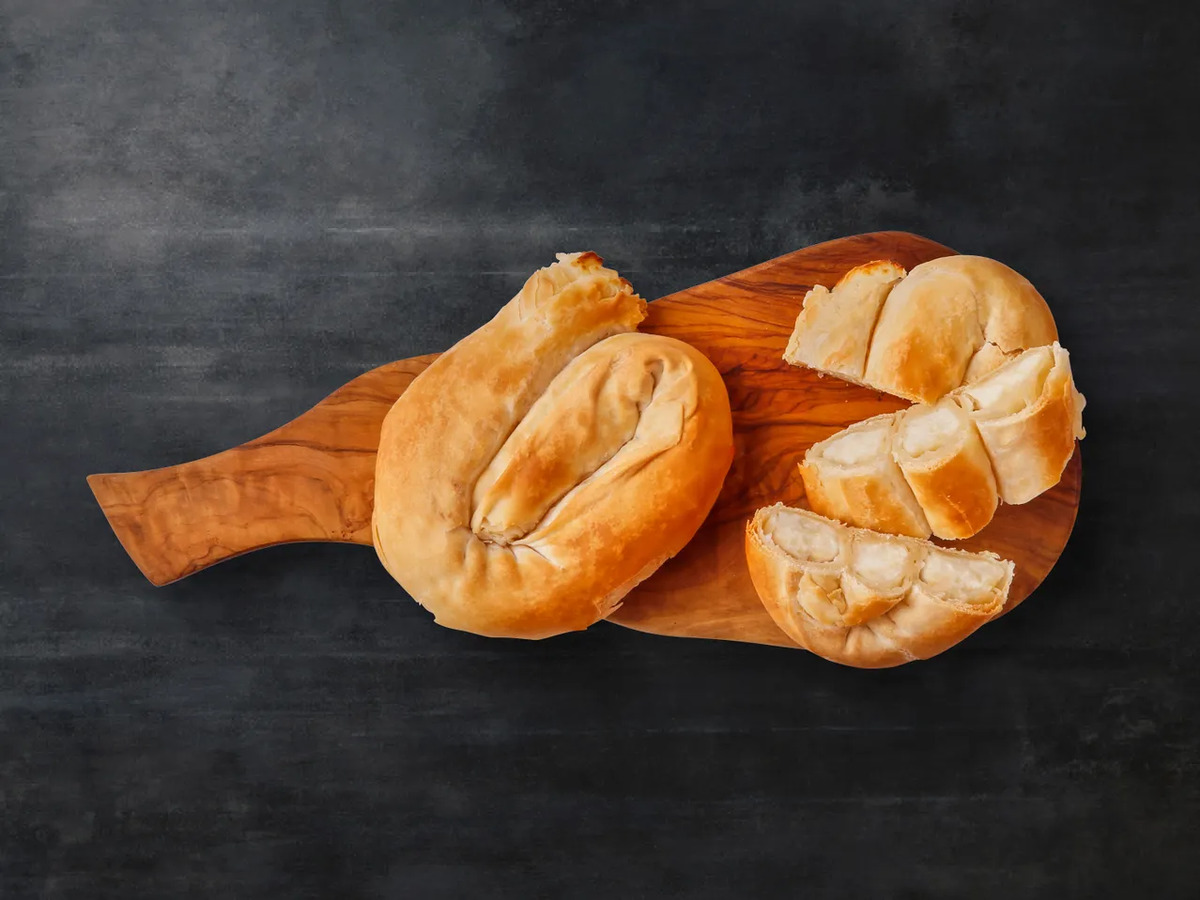 Bild 1 von Burek mit Käsefüllung