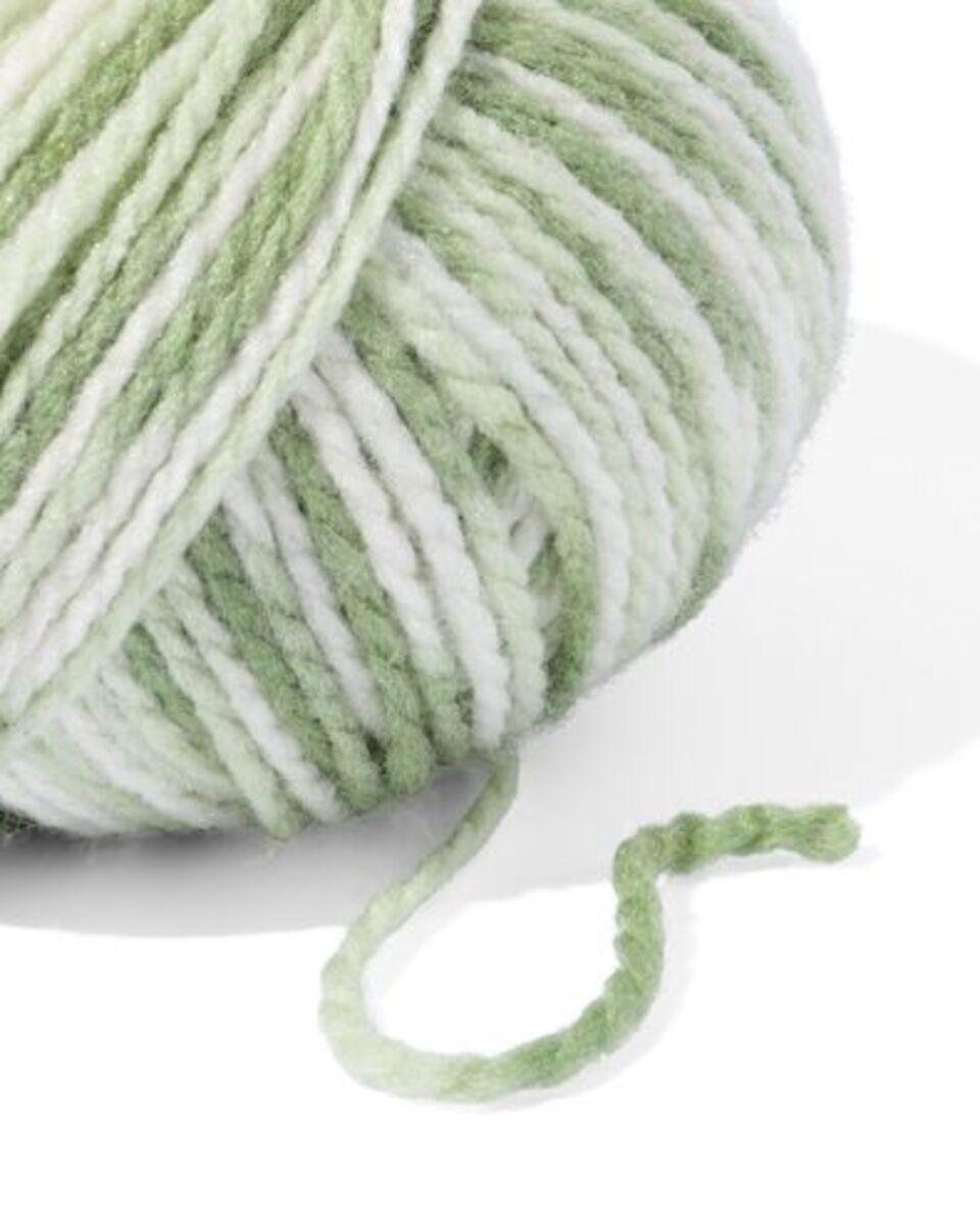 Bild 2 von Garn, Acryl/Wolle, grünmeliert, 100 g, 165 m
