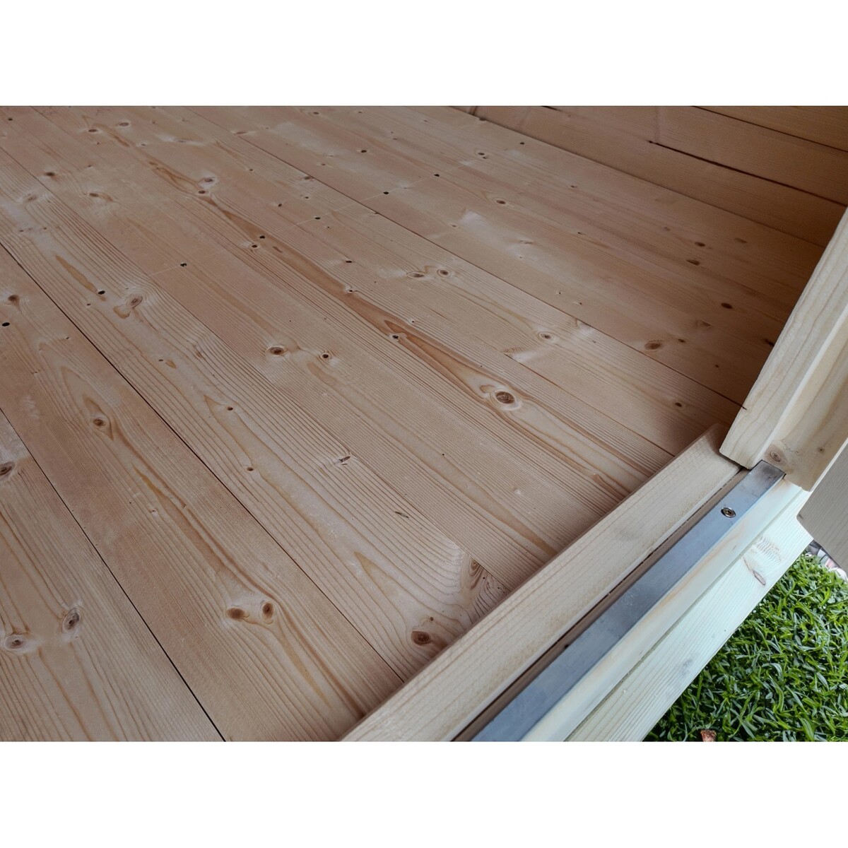 Bild 4 von weka Gartenhaus 122 Gr.1 Satteldach Grau 28 mm