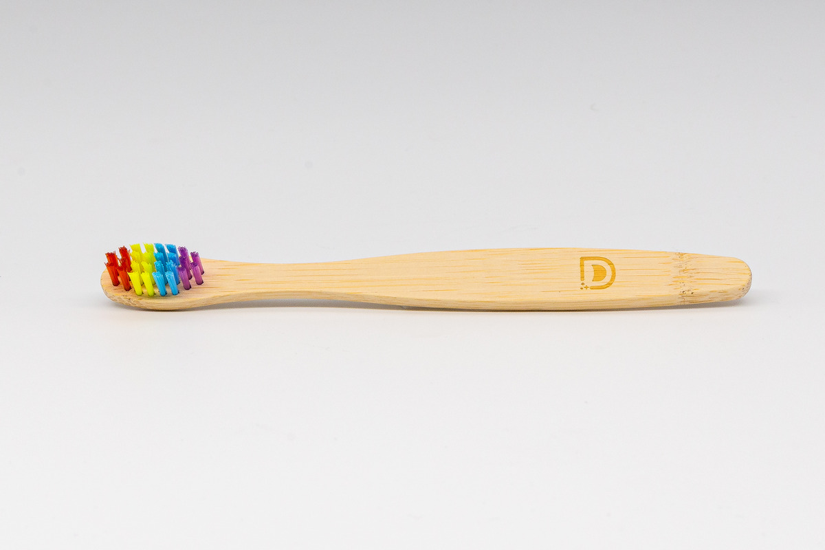 Bild 2 von Dental Delight Kids Bambuszahnbürste Bamboolino Rainbow