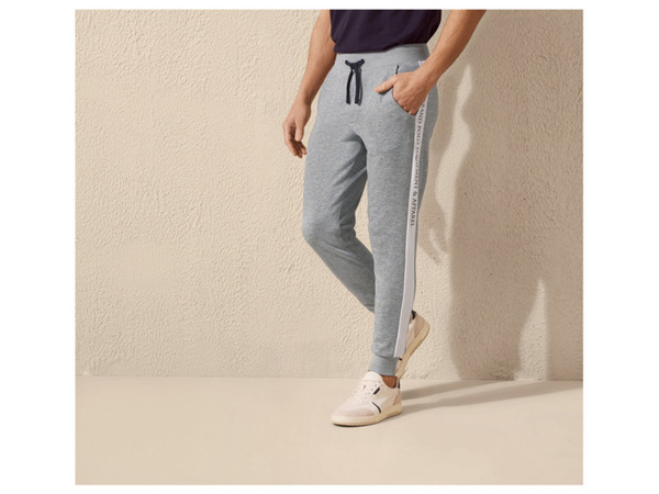 Bild 3 von LIVERGY® x Grand Polo Herren Sweathose mit Baumwolle