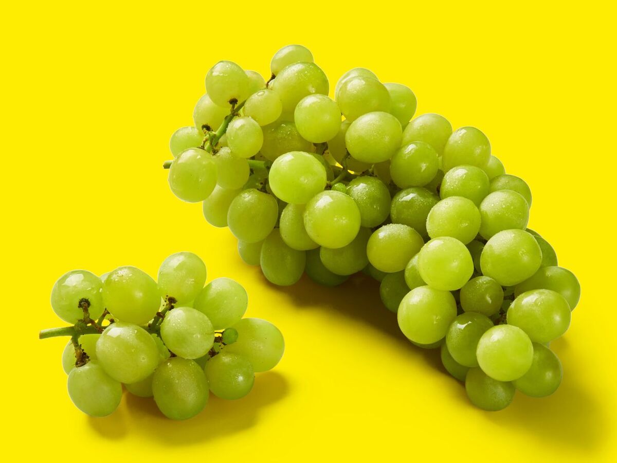 Bild 1 von Helle Trauben, mit Kernen,  1 kg