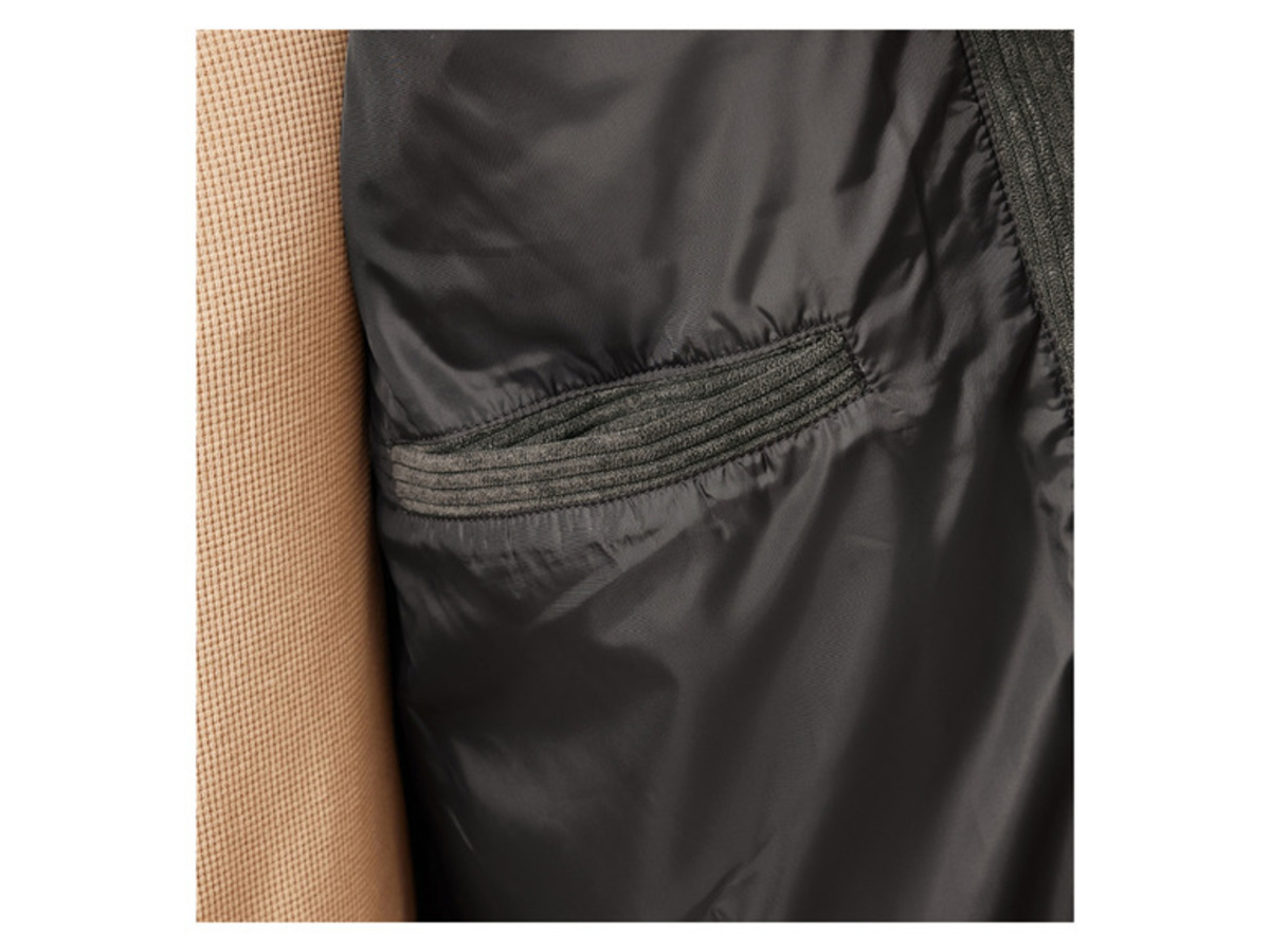 Bild 4 von LIVERGY® Herren Cordweste mit hohem Stehkragen