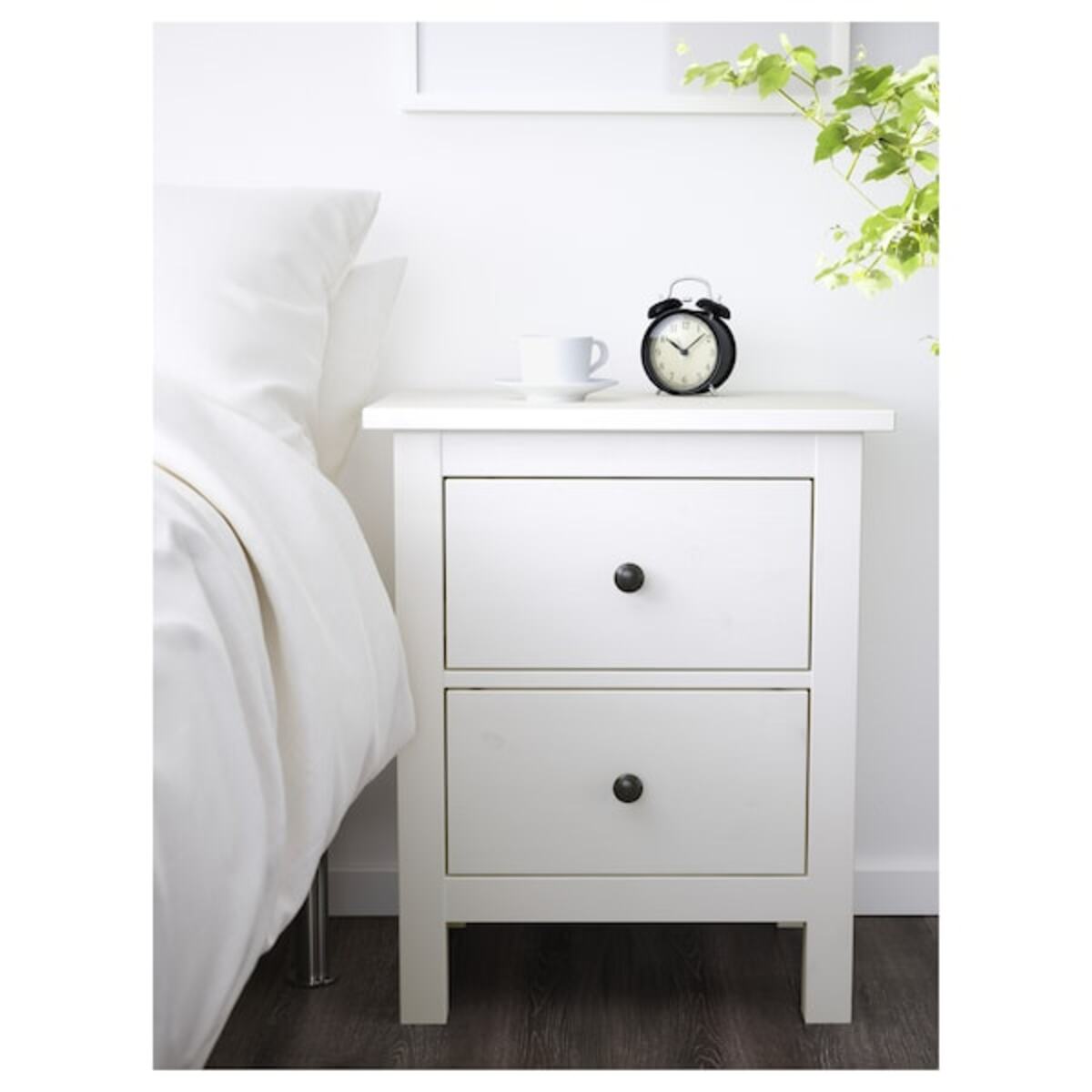 Bild 2 von HEMNES Kommode mit 2 Schubladen, weiß gebeizt 54x66 cm
