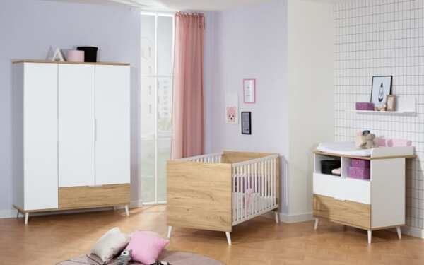 Bild 1 von Babyzimmer Maly, kreideweiß/Absetzungen Eiche-Montana-Nachbildung