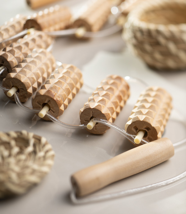 Bild 2 von IDEENWELT Holz-Massageroller
