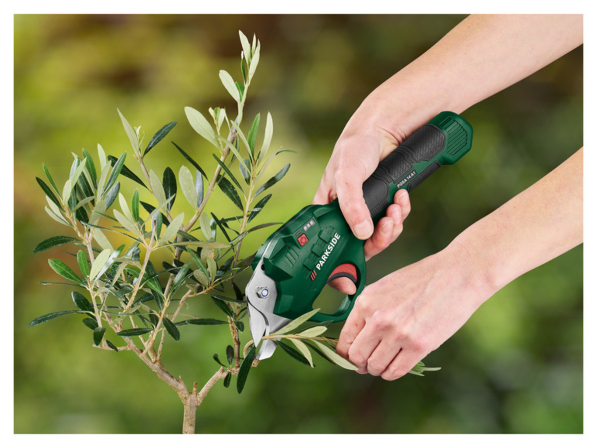 Bild 2 von PARKSIDE® 4 V Akku-Gartenschere »PGSA 14 A1«, mit USB-Ladekabel