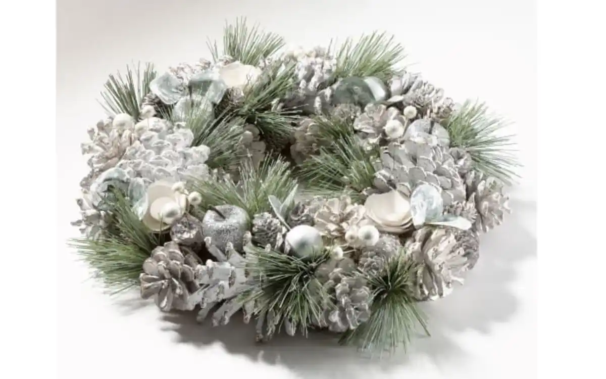 Bild 2 von Deko-Kranz mit Tannenzapfen, silber, 35 cm