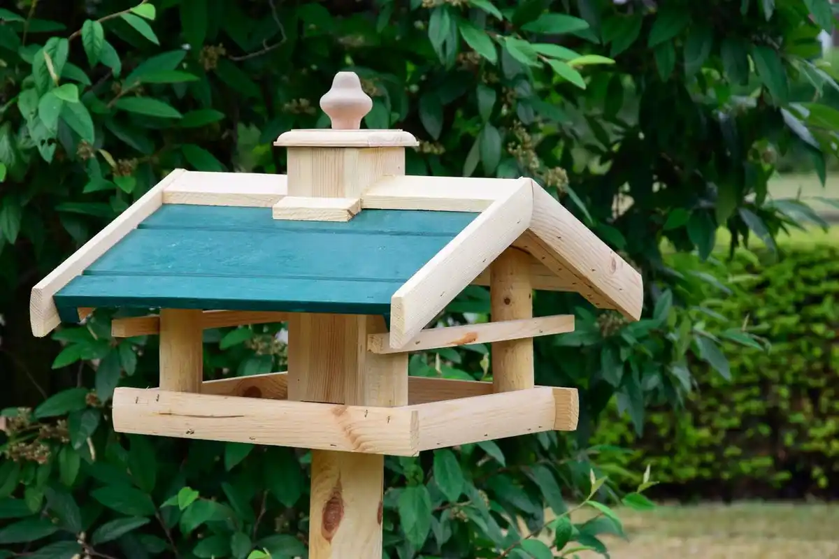 Bild 4 von Vogelfutterhaus für Ständermontage