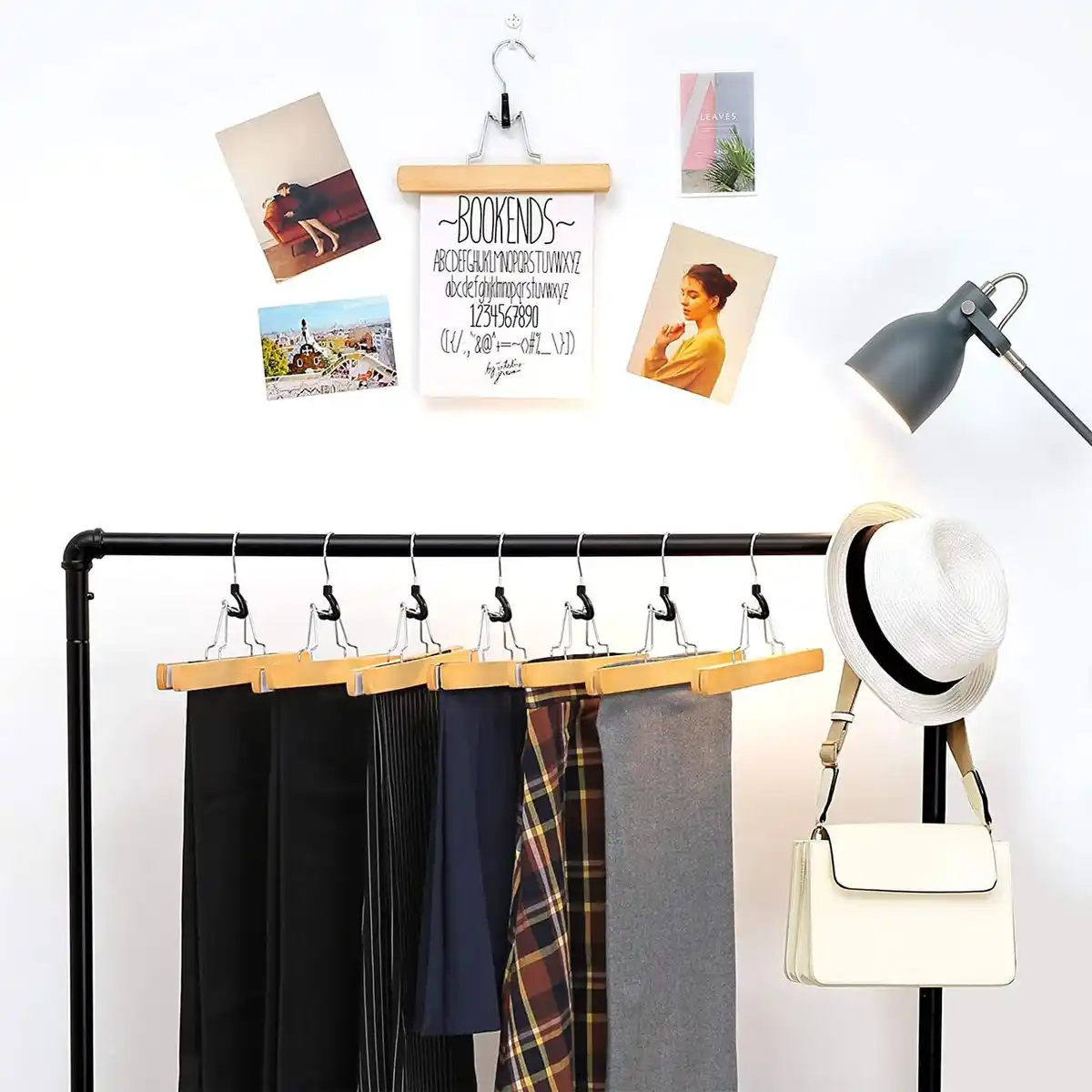 Bild 4 von Rockbügel aus Holz, 12er Set