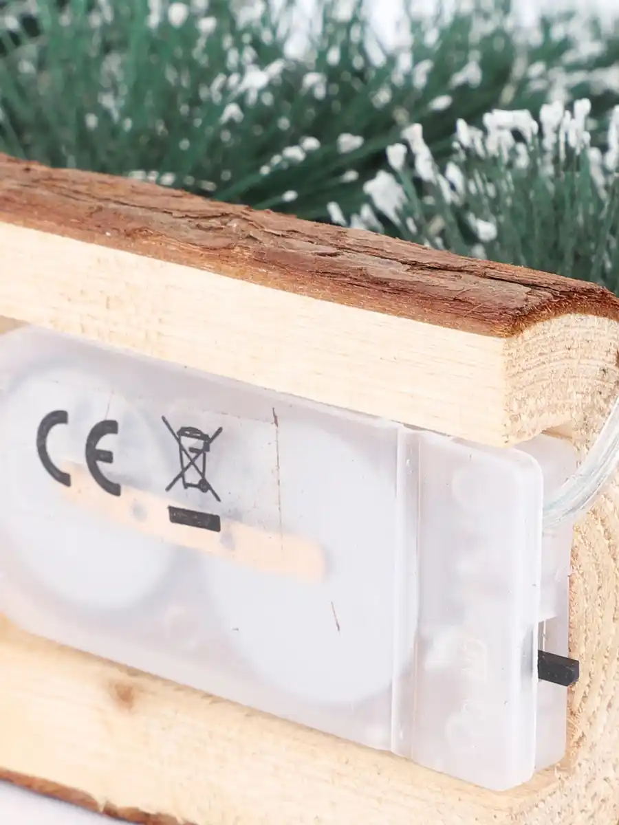 Bild 3 von Holzleiste mit LED-Tannenbäumen, 13cm hoch Grün