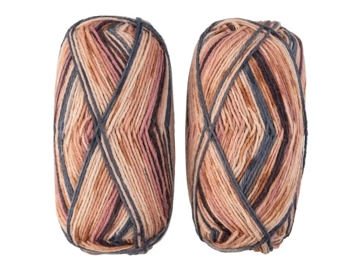 Bild 2 von crelando® 4-fädige Sockenwolle „Anika“, inkl. Socken-Strickanleitung