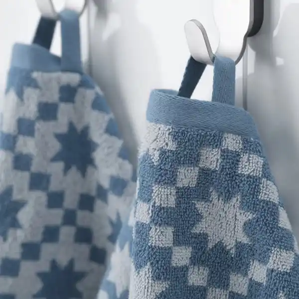 Bild 3 von PILGULDMAL Gästehandtuch, dunkel graublau/weiß 30x50 cm