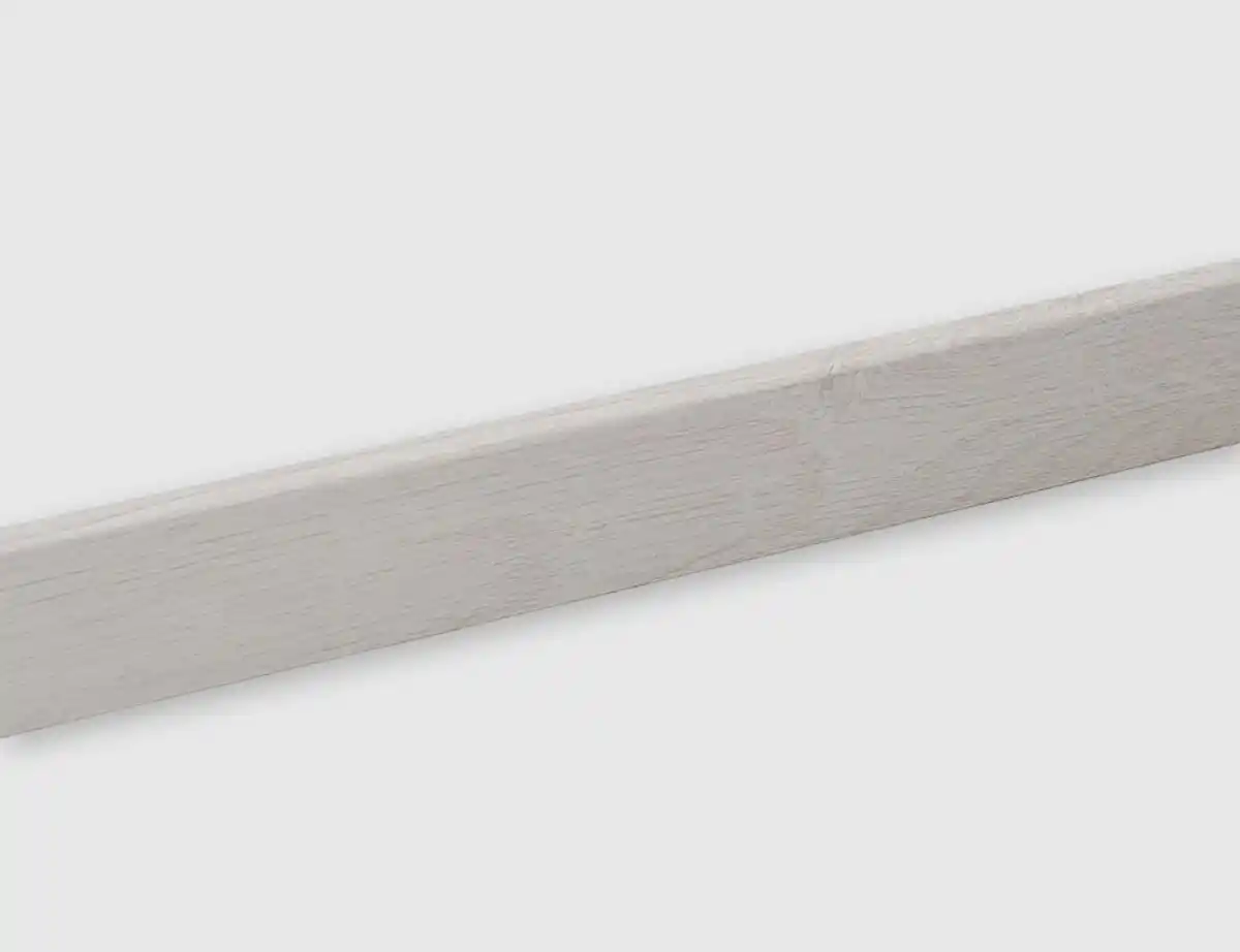 Bild 1 von Sockelleiste Silber