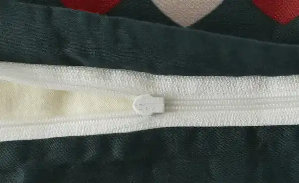 Bild 3 von como Satin Bettwäsche Fallklore