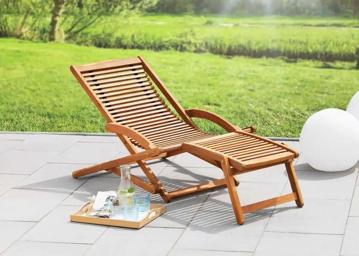Bild 1 von Holzliege mit Fußablage aus Akazienholz Sonnenliege Schwungliege