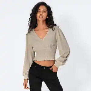 Damen-Bluse mit Ballonärmeln, Beige