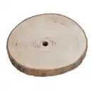 Bild 1 von Baumstammscheibe 20cm Diese schöne Baumstammscheibe aus Holz mit einem Rand aus Baumrinde setzt Ihre Dekoration besonders gut in Szene.