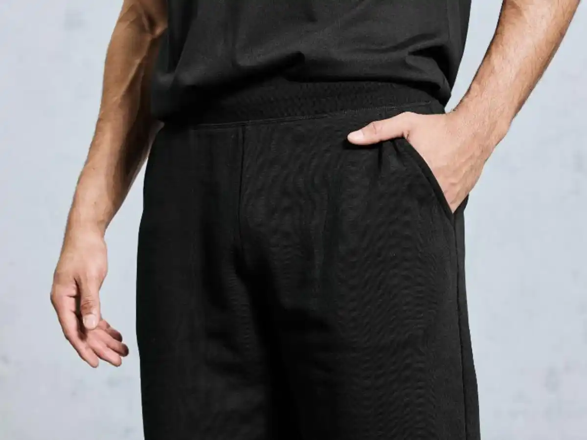 Bild 4 von CRIVIT Herren Sweatshorts mit angerauter Innenseite und HeiQ Mint