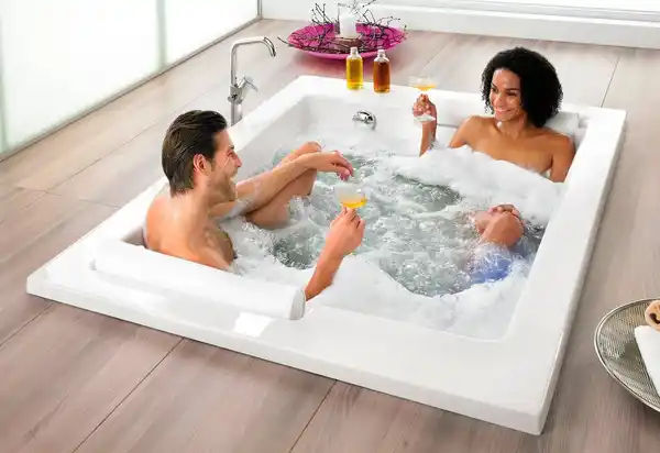 Bild 1 von OTTOFOND Whirlpool-Badewanne Maharaja, (Komplett-Set, 1-tlg), Typ Exklusiv chrom und zwei Nackenrollen