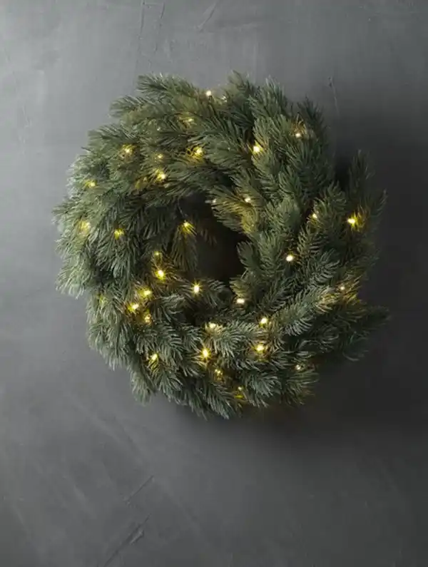 Bild 1 von Weihnachtskranz FENRIS Ø40cm m/LED und Timer