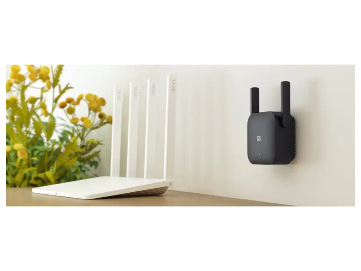 Bild 2 von Xiaomi Mi Wi-Fi Range Extender Pro, geeignet für bis zu 24 Geräte