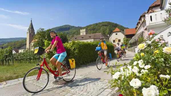 Bild 1 von Eigene Anreise Donau-Radweg: Radreise von Passau nach Wien