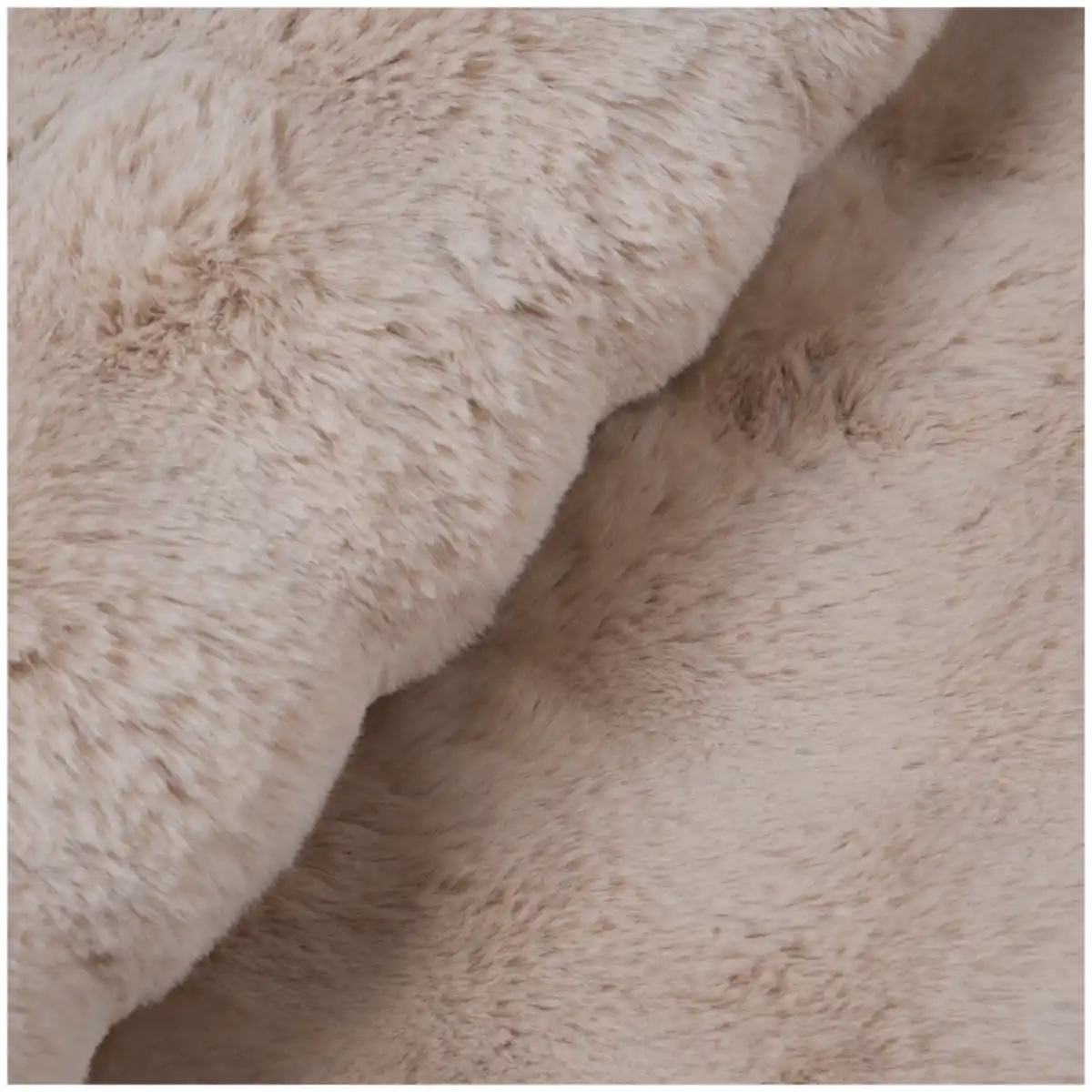 Bild 2 von Teppich aus Kunstfell