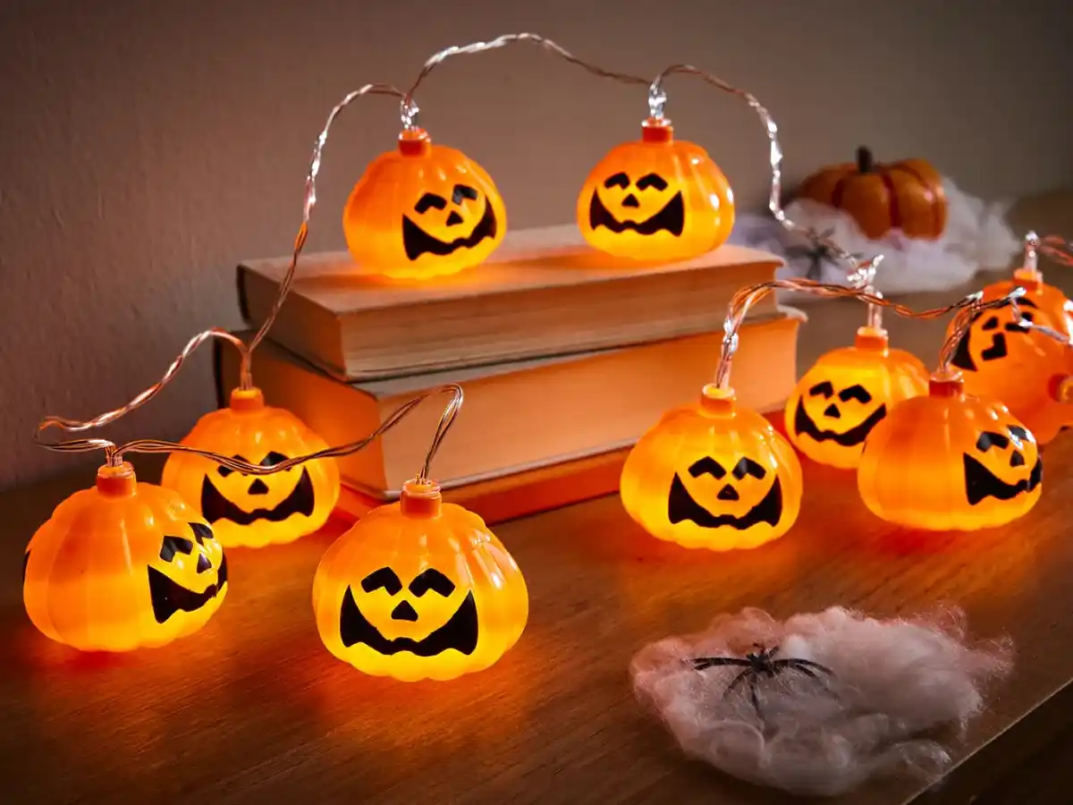 Bild 2 von LIVARNO home Halloween-Lichterkette