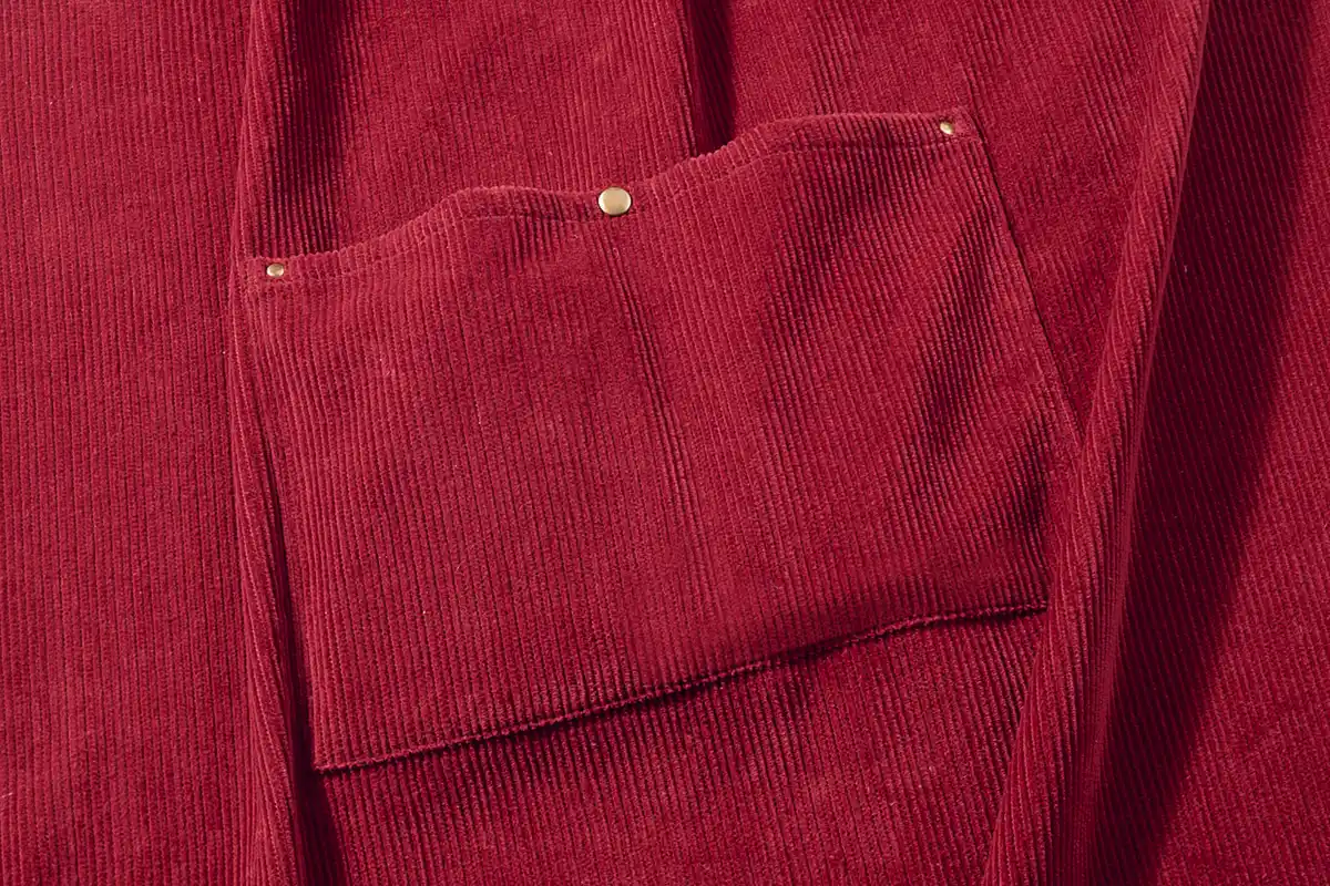 Bild 2 von IDEENWELT Küchenschürze rot