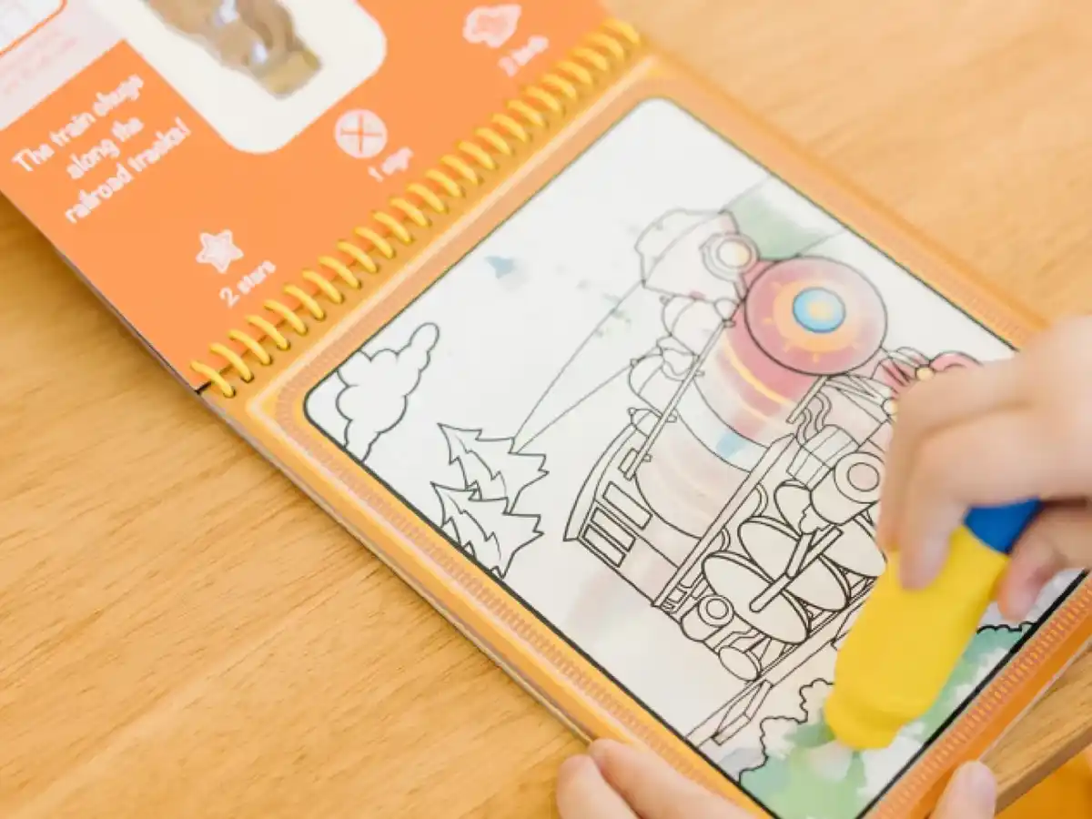 Bild 2 von Melissa & Doug Water Wow®-Malbuch