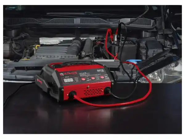 Bild 2 von ULTIMATE SPEED® Kfz-Batterieladegerät mit Starthilfefunktion ULG 17 A1