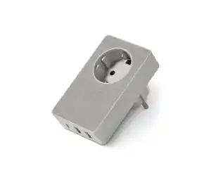 4-in-1-USB-Steckdosen-Adapter