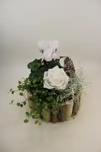 Arrangement Outdoor Nr. 24 Holzschale Rose