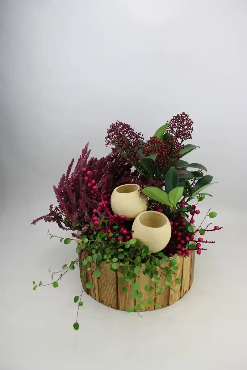 Bild 1 von Arrangement Outdoor Nr. 26 Pflanzkorb Holz