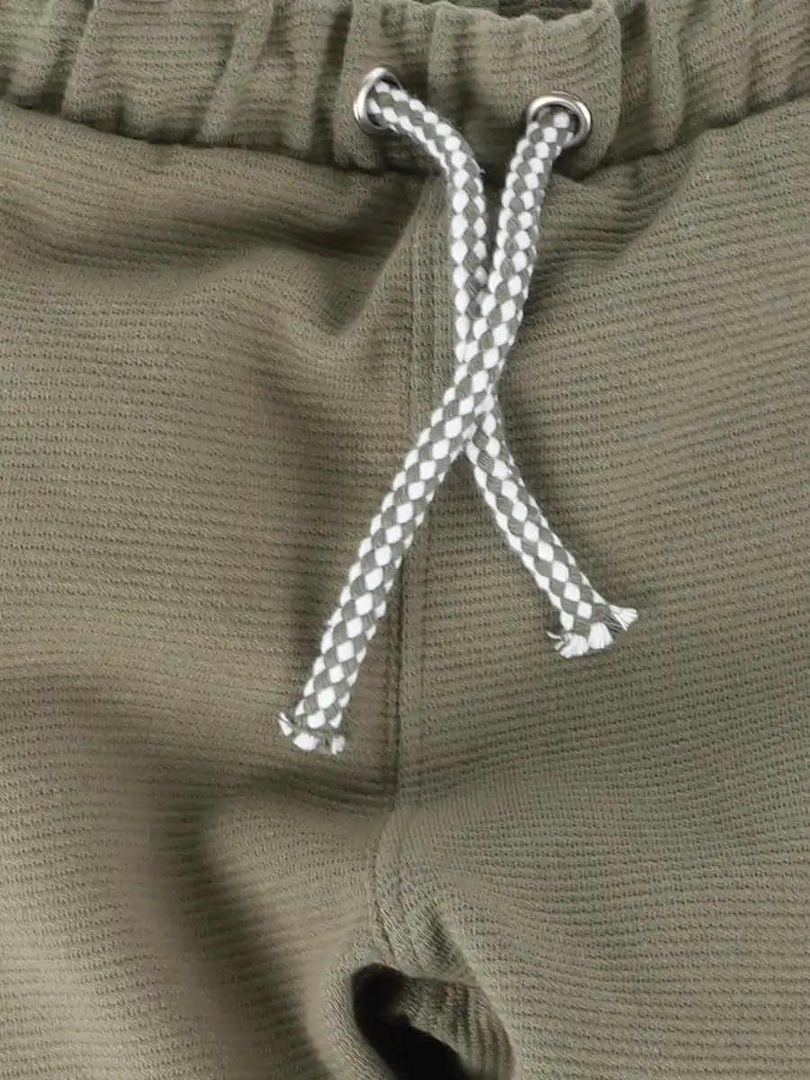 Bild 3 von Baby Jogginghose mit Struktur Oliv