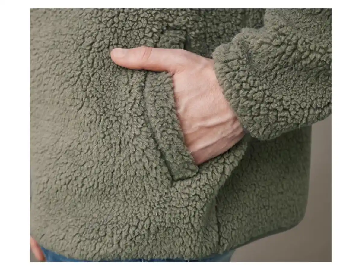 Bild 4 von LIVERGY® Herren Fleecejacke / Fleecetroyer aus Sherpa-Fleece