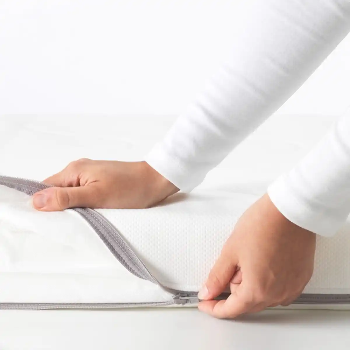 Bild 3 von KRUMMELUR Schaummatratze Babybett 60x120x8 cm