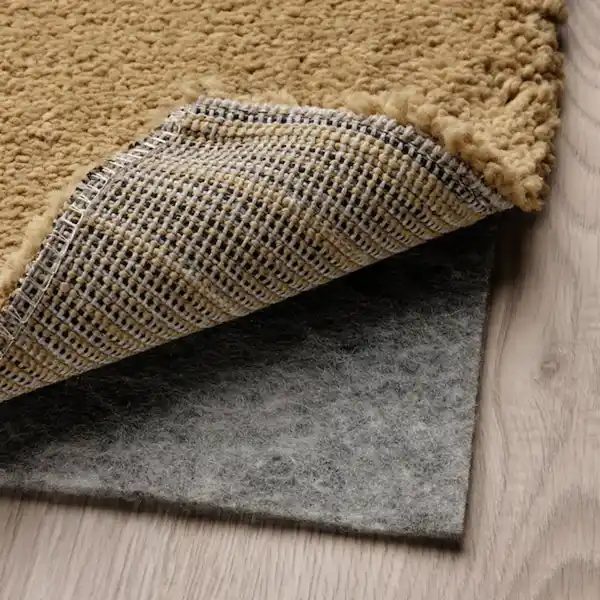 Bild 3 von SKRIFTSPRÅK Teppich Kurzflor, ocker/dunkelblau 133x195 cm