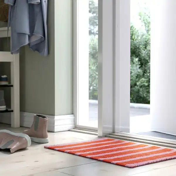 Bild 3 von VÄGSKYLT Fußmatte, rosa/orange 40x60 cm