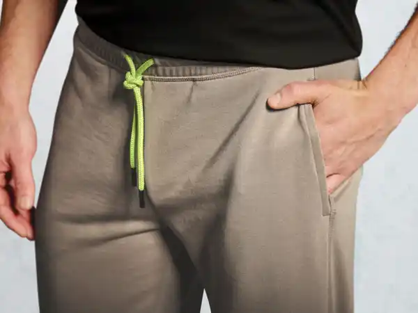 Bild 3 von CRIVIT Herren Sweathose mit HeiQ Mint Technologie